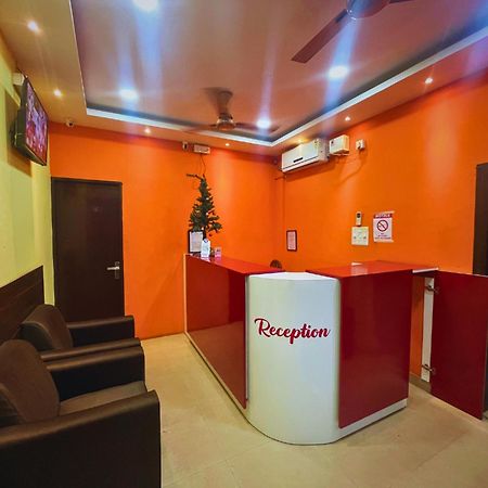 Hotel H K Residency Near Kalakshetra à Guwahati Extérieur photo