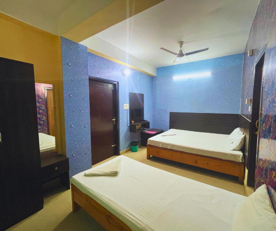 Hotel H K Residency Near Kalakshetra à Guwahati Extérieur photo