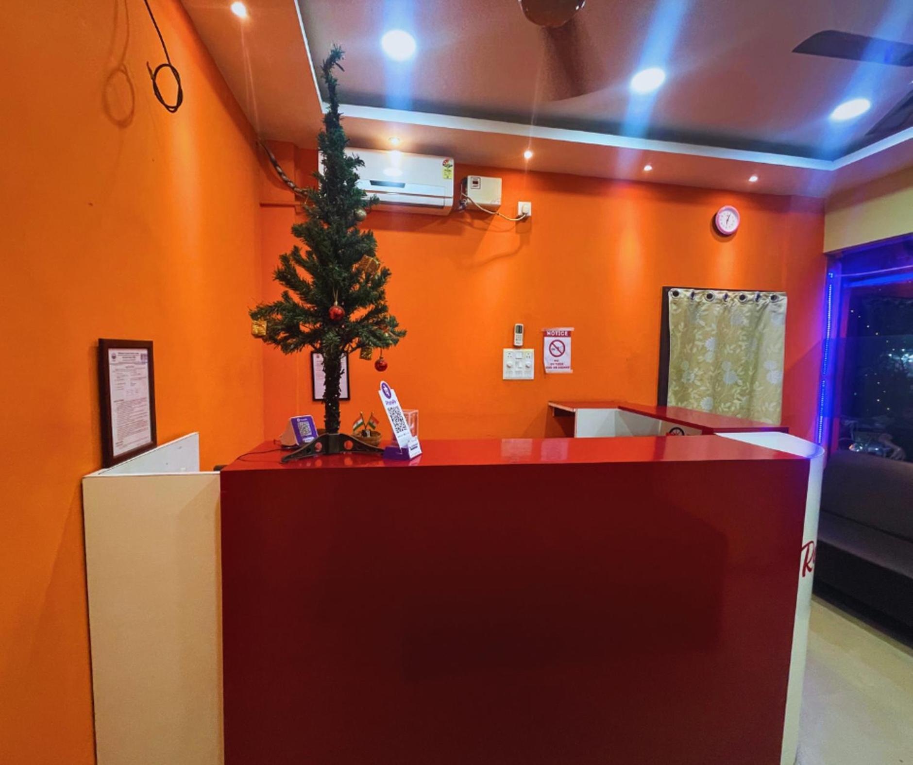 Hotel H K Residency Near Kalakshetra à Guwahati Extérieur photo
